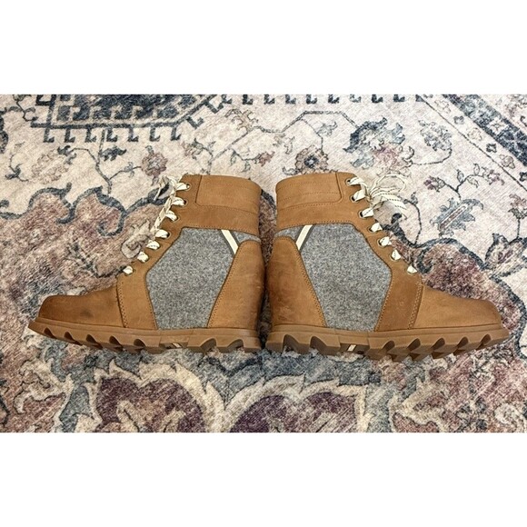 Sorel Joan Of Arctic Wedge III Lexie Boots Sz 9 EUR 40 Brown Leather Waterproof - Picture 3 of 8